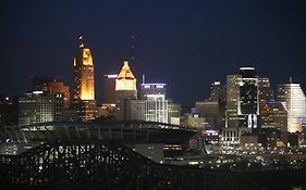 Radisson Hotel Cincinnati Riverfront